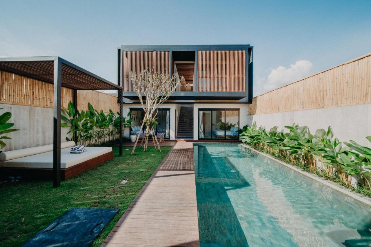 New 4 Bedroom 5 Min Walk To Berawa Beach Enclosed Livng Canggu  Exterior photo