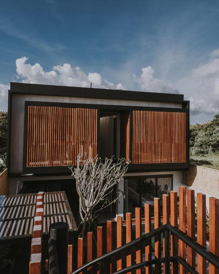 New 4 Bedroom 5 Min Walk To Berawa Beach Enclosed Livng Canggu  Exterior photo