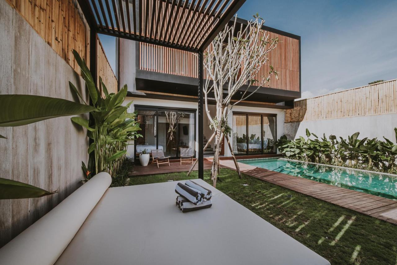 New 4 Bedroom 5 Min Walk To Berawa Beach Enclosed Livng Canggu  Exterior photo
