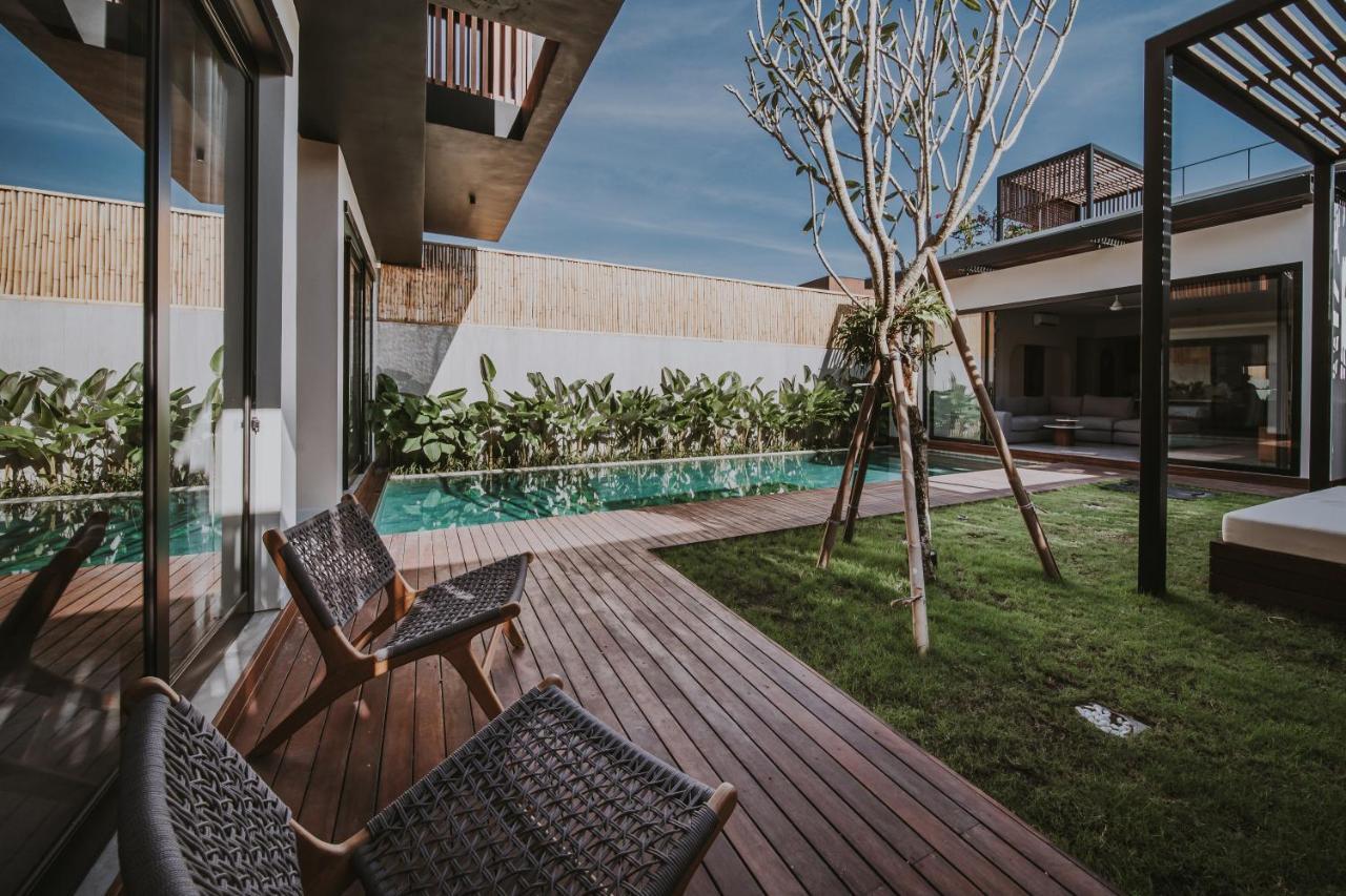 New 4 Bedroom 5 Min Walk To Berawa Beach Enclosed Livng Canggu  Exterior photo